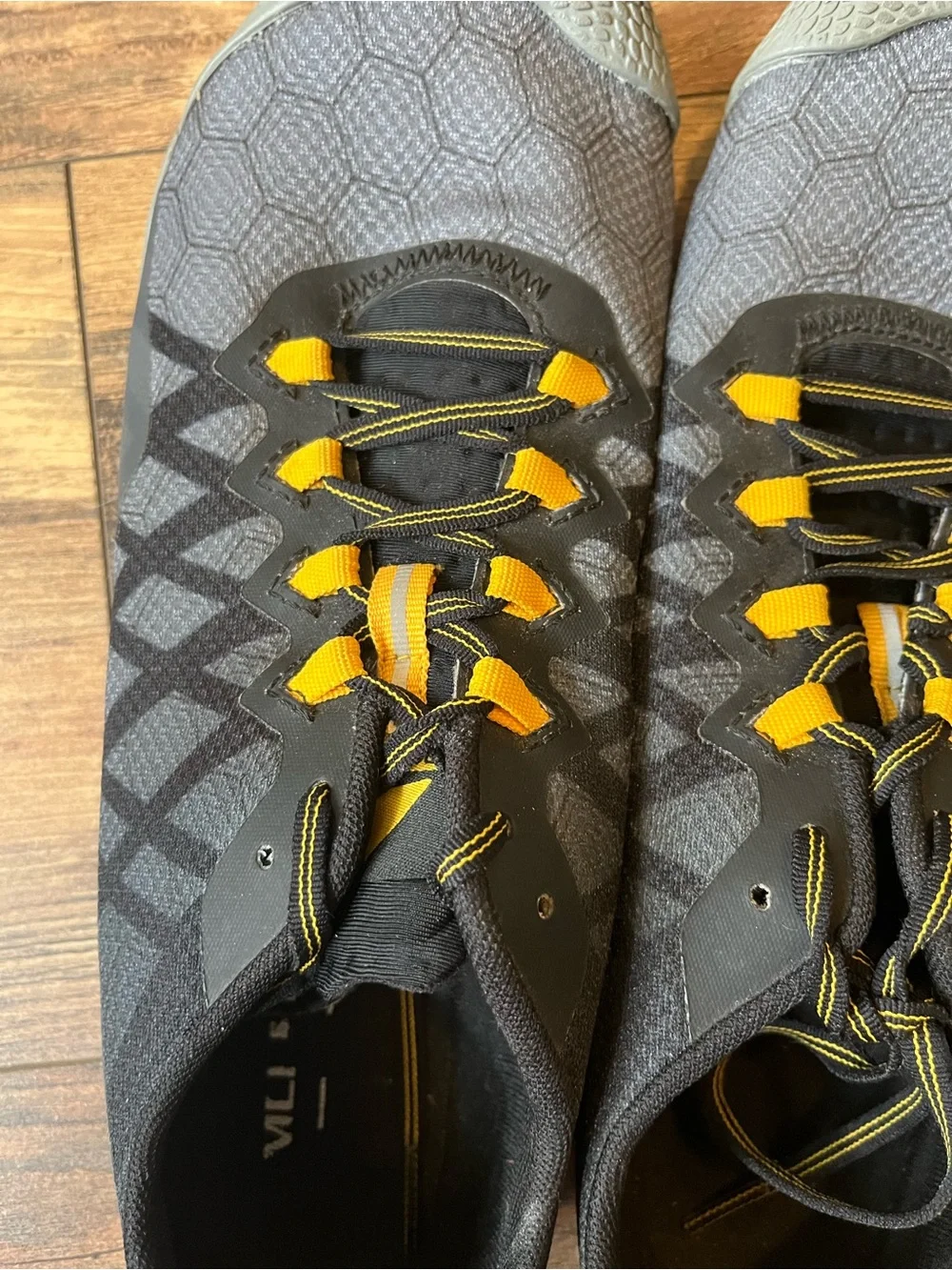 MERRELL VAPOR GLOVE 3 Minimalist Trail Barefoot Shoes Men’s Size 9 Dark Gray